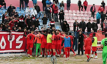 Εκπληκτική ανακοίνωση των οπαδών του Ολυμπιακού Βόλου: «Σεβαστείτε την Καβάλα, μην ξεσπάσετε»!