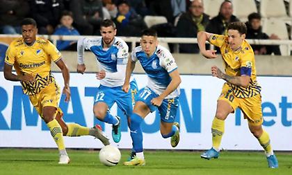 Κορυφή έστω και με ισοπαλία ο Απόλλων Λεμεσού, «διπλό» με Ουάρντα η Ανόρθωση