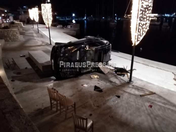Μικρολίμανο: Απίστευτο τροχαίο με αυτοκίνητο!