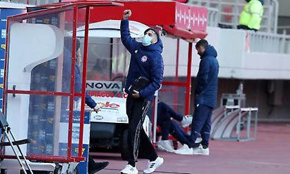 Στο «Γ. Καραϊσκάκης» για το ματς με τη Λαμία ο Μανωλάς