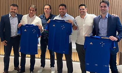 Αγόρασε την Κρουζέιρο ο Ρονάλντο