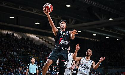 Αφεντικό στην Μπολόνια η Βίρτους