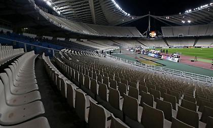 Mείωση του ποσοστού πληρότητας στα γήπεδα εξετάζει η κυβέρνηση!