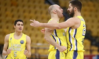 Σάρωσε τη Μάλαγα και έφυγε για play-in το εκπληκτικό Λαύριο