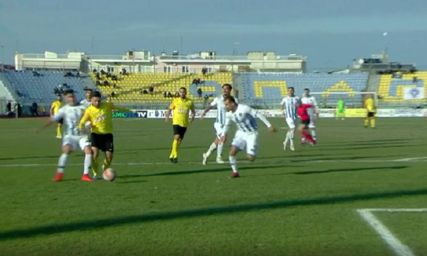 Προηγήθηκε με αυστηρό πέναλτι η Αναγέννηση Καρδίτσας