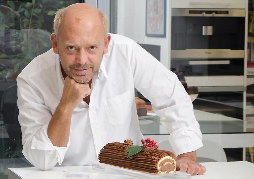 Στέλιος Παρλιάρος: «Δεν μπορώ να ακούω κουτσομπολιά ότι έχω παιδί με τον Φώτη Σεργουλόπουλο»