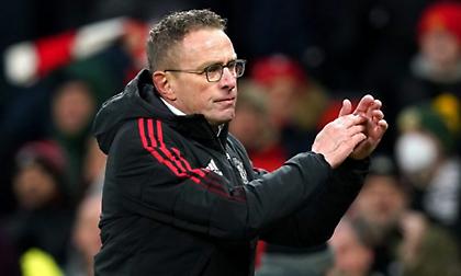 Μάντσεστερ Γιουνάιτεντ: Ο Ράνγκνικ βρήκε το «δεξί» του χέρι στο πρόσωπο του Σαρπ!