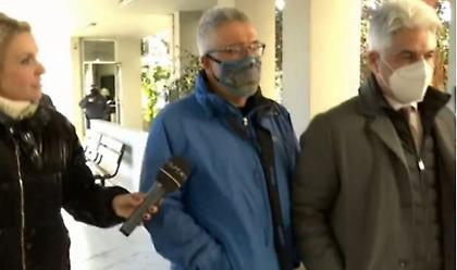 «Έχω κατεβάσει τα ροζ βίντεο εδώ και χρόνια» λέει ο Παναγιωτόπουλος - Χριστούγεννα στα κρατητήρια