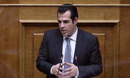 Υποχρεωτική χρήση μάσκας και στους εξωτερικούς χώρους - Τη Δευτέρα οι ανακοινώσεις για τα γήπεδα