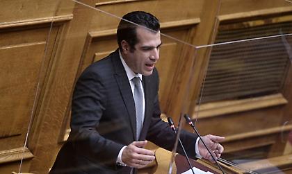 Πλεύρης: «Όσοι είδαμε την εικόνα στο ΟΑΚΑ δεν χαρήκαμε – Είναι κρίμα να τιμωρηθεί η πλειοψηφία»