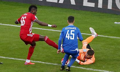 Πού δέχεται ο Ολυμπιακός τα διπλάσια γκολ!