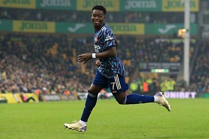 Προβάδισμα για Άρσεναλ με γκολ του Σάκα από… τα αποδυτήρια