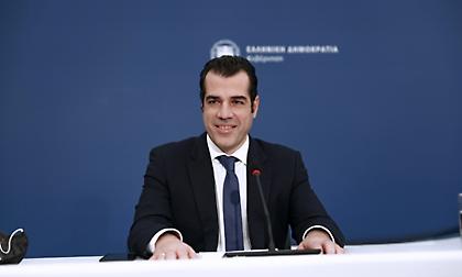 Πλεύρης: «Σίγουρα, θα υπάρξουν μέτρα για τα γήπεδα»