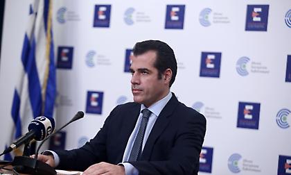 Live Streaming: Οι ανακοινώσεις για τα νέα μέτρα