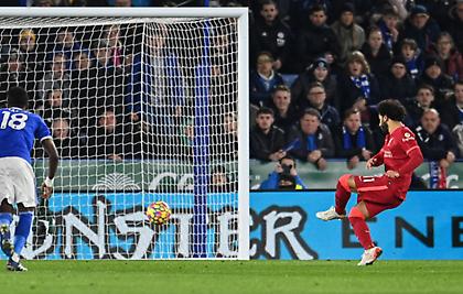 Η Χάντερσφιλντ και ο Λεσλ το 2017 είχαν σταματήσει τον Σαλάχ σε πέναλτι, πριν τον Σμάιχελ! (vid)