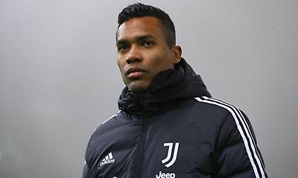 Δίνει σε τιμή... ευκαιρίας τον Άλεξ Σάντρο η Γιουβέντους