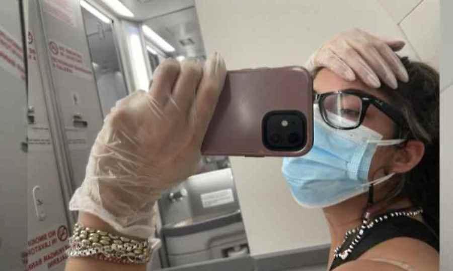 Επιβάτης αεροπλάνου βγήκε θετική στον κορωνοϊό και μπήκε καραντίνα στην τουαλέτα!