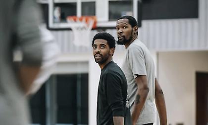 Ίρβινγκ: «Ευγνώμων που θα παίζω, έστω και στα εκτός έδρας»