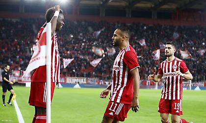 Ο Αραμπί μακράν πρώτος σκόρερ του Ολυμπιακού στο 2021 - Η πρωτιά του Σισέ στην Ευρώπη!