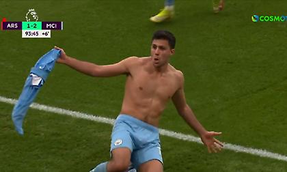 Το νικητήριο γκολ του Ρόδρι και οι πανηγυρισμοί σε «βροχή» αντικειμένων!