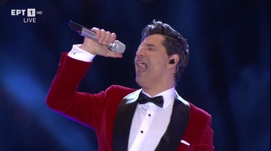 Σάκης Ρουβάς: Χωρίς απρόοπτα η εμφάνιση στον Λυκαβηττό