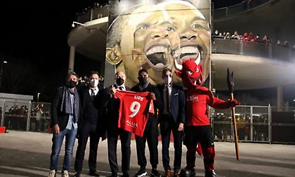 Η Μαγιόρκα τίμησε με τοιχογραφία στο γήπεδό της τον Σαμουέλ Ετό!