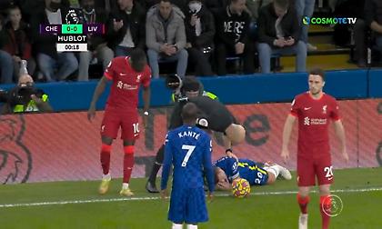 Με… αγκωνιά του Μανέ στον Αθπιλικουέτα στα 10'' ξεκίνησε το Τσέλσι-Λίβερπουλ!