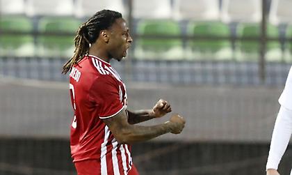 Record: «Προτεραιότητα ο Σεμέδο για Πόρτο»
