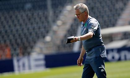 Αναλαμβάνει την εθνική Ρουμανίας ο Μπόλονι