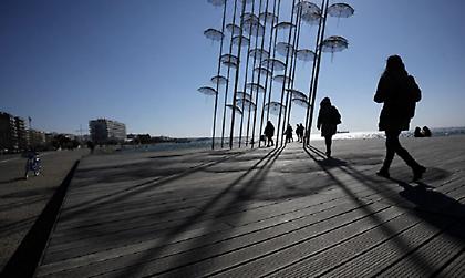 Καιρός: Ηλιόλουστη μέρα σε όλη την Ελλάδα με μικρή άνοδο της θερμοκρασίας