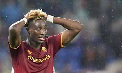 Ενεπλάκη σε τροχαίο με την υπερπολυτελή Porsche του ο Έιμπραχαμ!