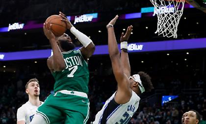 Ο 50άρης Μπράουν καθάρισε για Σέλτικς