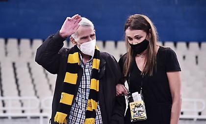 Θρήνος στην ΑΕΚ: Έφυγε ο θρύλος Στέλιος Σεραφείδης