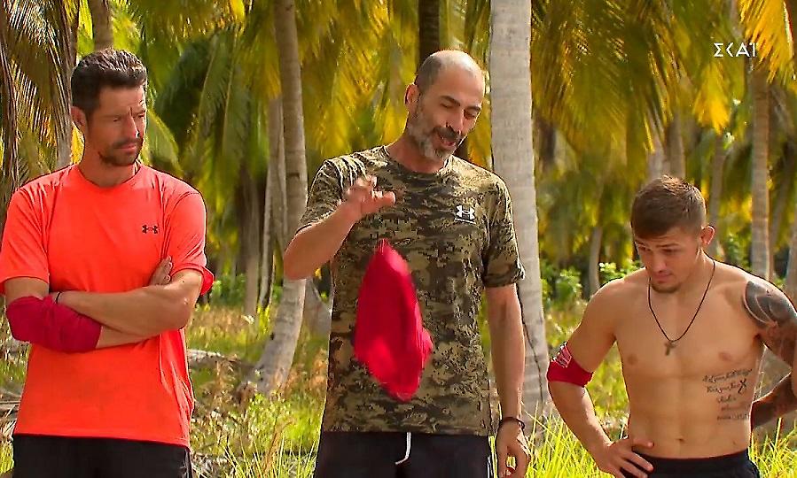 Survivor: Πέταξε την μπαντάνα του ο Βαλάντης: «Δεν ανήκω στους Διάσημους»