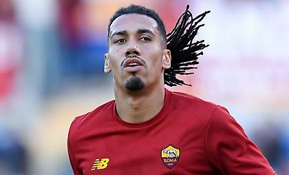 Ο Σμόλινγκ εμβολιάστηκε και παίζει την Πέμπτη κόντρα στη Μίλαν