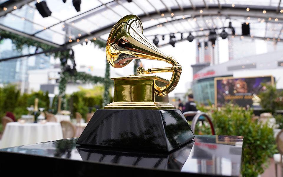 Βραβεία Grammy: Αναβολή της τελετής απονομής λόγω «Όμικρον»