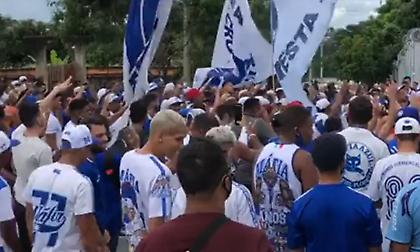 «Χοντρέ, έλα και δώσε μας εξηγήσεις»: Χαμός έξω από το προπονητικό της Κρουζέιρο για Ρονάλντο!