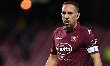 Πρόεδρος Σεαρά: «Μου πρόσφεραν τον Ριμπερί, δεν ήξερα ότι παίζει ακόμα μπάλα»