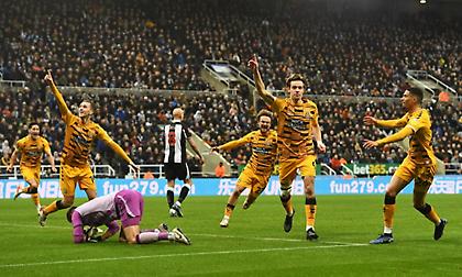 Σοκ για τη «νεόπλουτη» Νιούκαστλ, αποκλείστηκε από την Κέιμπριτζ - Προσπέρασε τη Γουότφορντ η Λέστερ