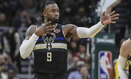 Κάνουν εγγυημένο το συμβόλαιο του Μάθιους οι Μπακς