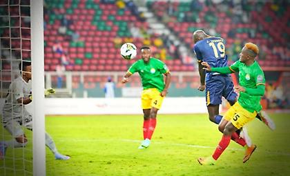 Με το δεξί και… Γκάρι το Πράσινο Ακρωτήρι