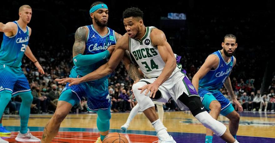 Χόρνετς - Μπακς 114-106