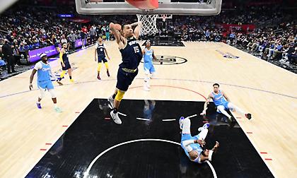 «Άλωσαν» και τους Κλίπερς οι φορμαρισμένοι Γκρίζλις!