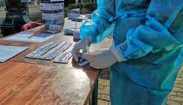 Χάρτης κορωνοιού: 9.971 σε Αττική, 2.741 Θεσσαλονίκη