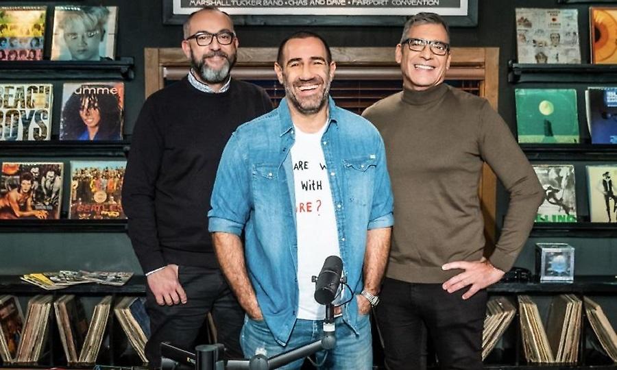 «Τρία πουλάκια κάθονταν»: Οι Ράδιο Αρβύλα επέστρεψαν - Τα πρώτα λόγια και οι αλλαγές στο πλατό