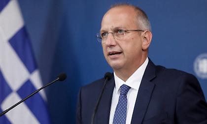 Οικονόμου: Πρόωρη η συζήτηση για χαλάρωση μέτρων - «Παράθυρο» για σημειακές αλλαγές