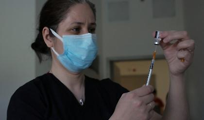 Εθνική Επιτροπή Εμβολιασμών: Πράσινο φως για την 4η δόση εμβολίου στους ανοσοκατεσταλμένους