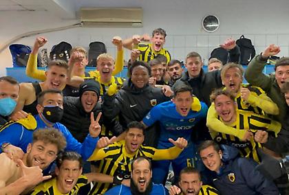 ΑΕΚ Β': Πανηγυρισμοί στα αποδυτήρια για τη νίκη επί του Λεβαδειακού