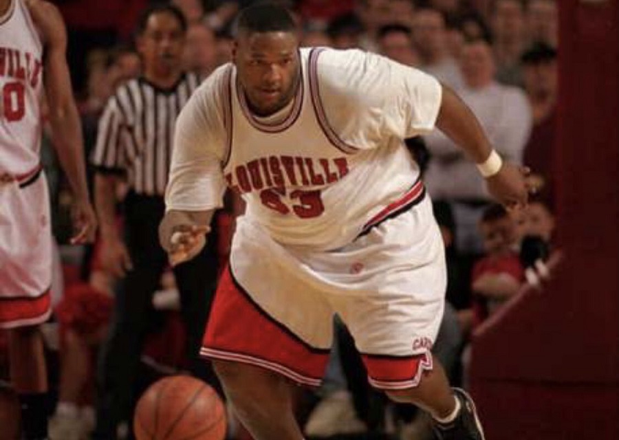 Τρόι Τζάκσον: Ο ευτραφής μύθος του street basketball