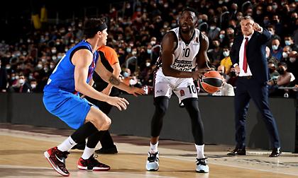 Σπουδαίο διπλό από Αρμάνι Μιλάνο, έκλεισε το «σπίτι» της Μπαρτσελόνα